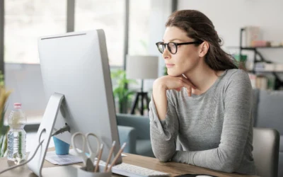 How Hormonal Changes Affect Women’s Eye Health